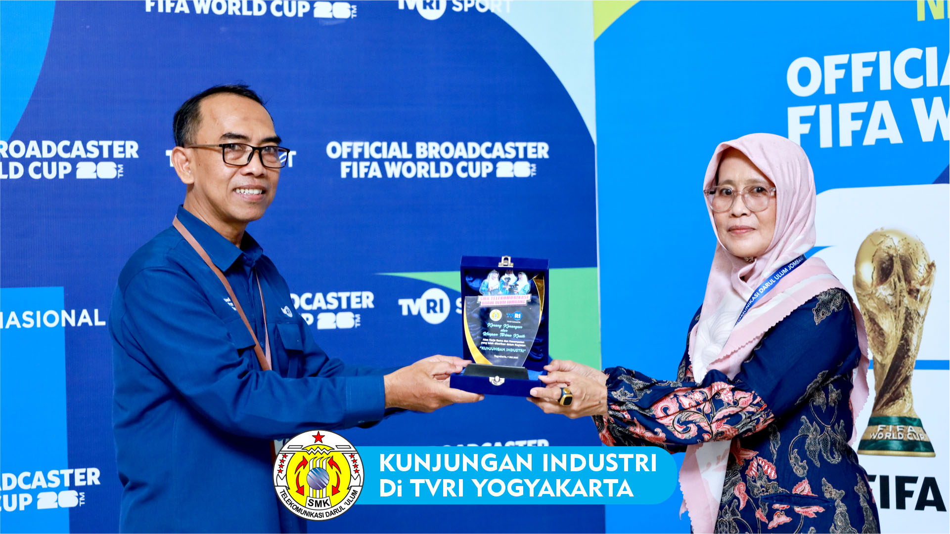 100 Siswa SMK Telekomunikasi DU Belajar Langsung di Dunia Industri